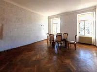 Недвижимость Квартира на площади Томмазео: 3