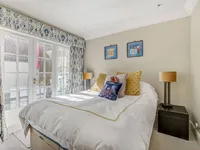 Недвижимость Farrier Walk: 2