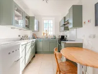 Недвижимость Swan Court, Chelsea Manor Street: 13