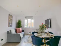 Недвижимость Bromyard Avenue: 16