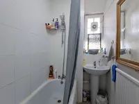 Недвижимость Falmouth Road: 3