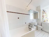 Недвижимость Endsleigh Court: 2