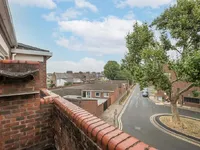 Недвижимость Nevill Road: 10