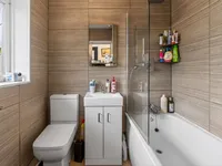 Недвижимость Dickens Estate: 3