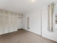 Недвижимость Upper Richmond Road: 10