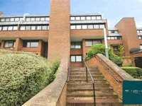 Недвижимость Britten Close, Golders Green: 6