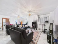 Недвижимость Apartment 2 bedrooms for sale in Ehlerange: 1