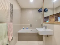 Недвижимость Market Road: 8