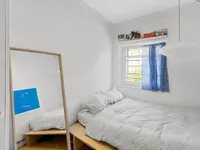 Недвижимость Adelaide Road: 1