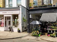 Недвижимость Adelaide Road: 9