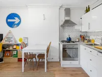 Недвижимость Adelaide Road: 13