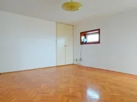 Недвижимость Квартира, 3 комнаты, Линхартова: 3