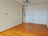 Недвижимость Квартира, 3 комнаты, Линхартова: 5