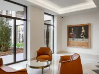 Недвижимость Квартира 4-комн. в центре: 8