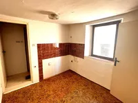 Недвижимость Однокомнатная квартира в центре Изолы: 3