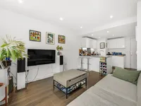 Недвижимость Carnwath Road: 10