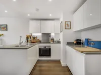 Недвижимость Carnwath Road: 13