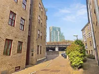 Недвижимость Quaker Street: 6