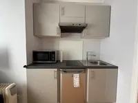 Недвижимость Upper Richmond Road: 4