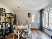 Недвижимость Highcroft Road: 1