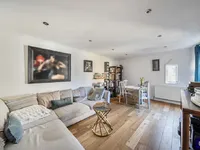 Недвижимость Highcroft Road: 5