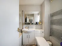 Недвижимость Highcroft Road: 9