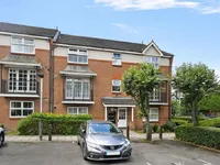 Недвижимость Shaftesbury Gardens, London, 6: 8