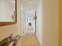 Недвижимость Bramlands Close: 19