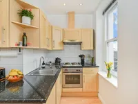 Недвижимость St Johns Hill: 9