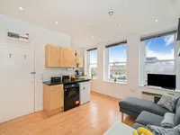 Недвижимость St Johns Hill: 10