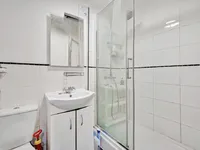 Недвижимость Walworth Road: 2