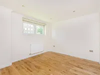 Недвижимость Tabard Street, Borough: 1