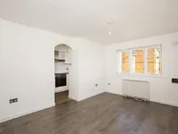 Недвижимость Harrow Road, College Park: 4