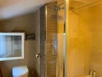 Недвижимость Трехкомнатная квартира в Центре: 7