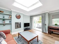 Недвижимость Oakley Street: 1