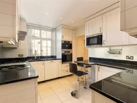 Недвижимость Cheyne Walk: 13