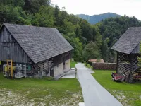 Недвижимость Усадьба, фермерское хозяйство «Велике Горелце»: 5