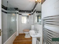 Недвижимость Devonport Road Shepherds Bush: 1