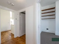 Недвижимость Devonport Road Shepherds Bush: 2