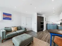 Недвижимость Avenue Road: 3