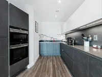 Недвижимость Avenue Road: 9