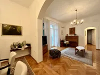 Недвижимость Трёхкомнатная квартира Центр: 11