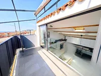 Недвижимость Четырёхкомнатная квартира с террасой в Пиране: 3