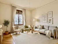 Недвижимость Apartment 2 rooms: 1