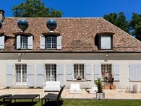 Недвижимость Single house: 2