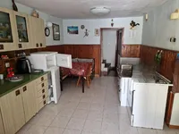 Недвижимость Ливек, В Васи: 4