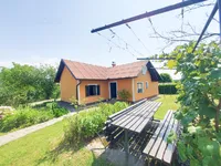 Недвижимость Шомат.: 2