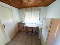 Недвижимость Шомат.: 17