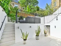 Недвижимость Oakfield Street: 3