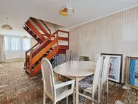 Недвижимость John Parker Square: 13